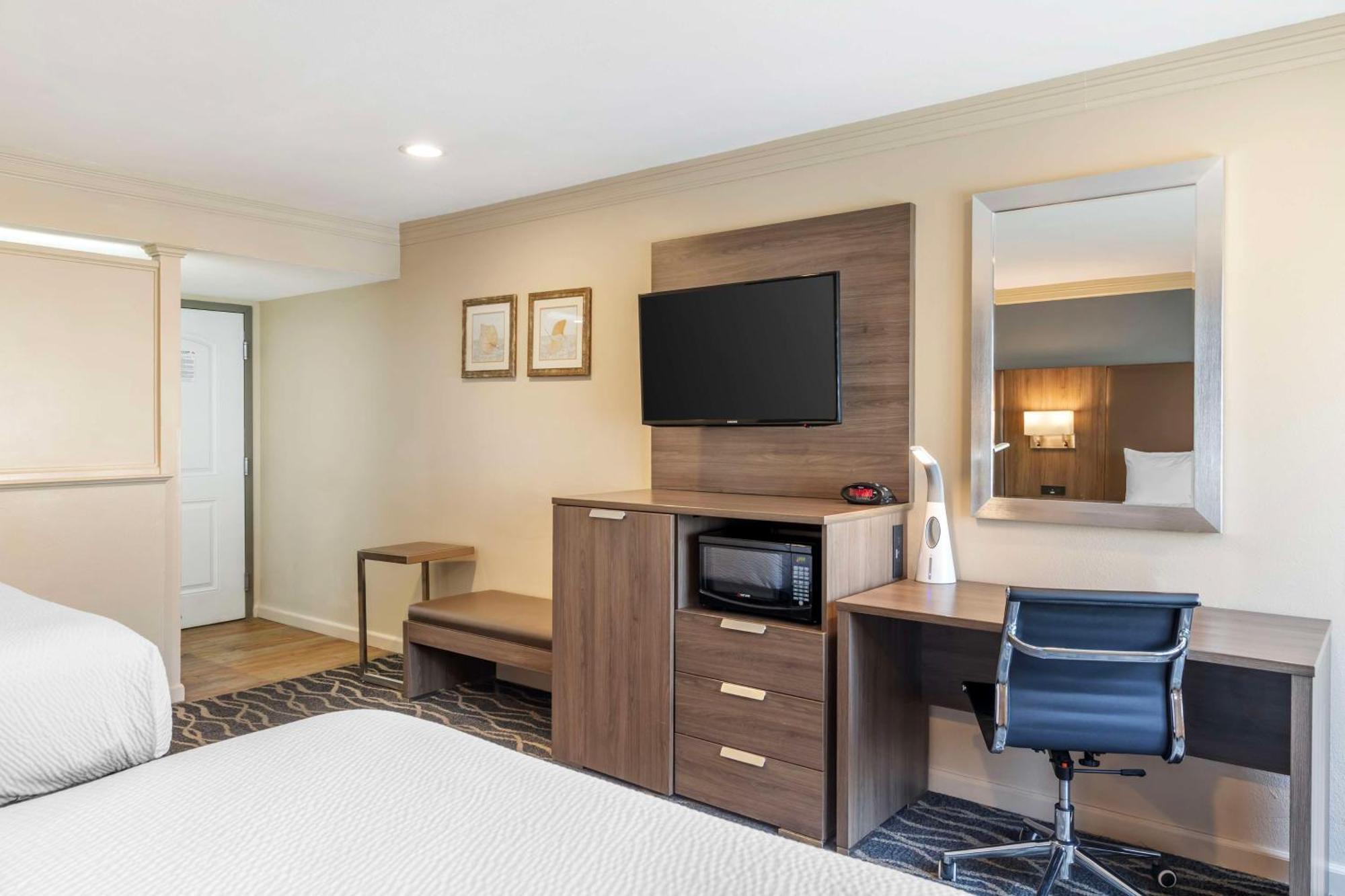 Best Western Plus Hill House Bakersfield Extérieur photo