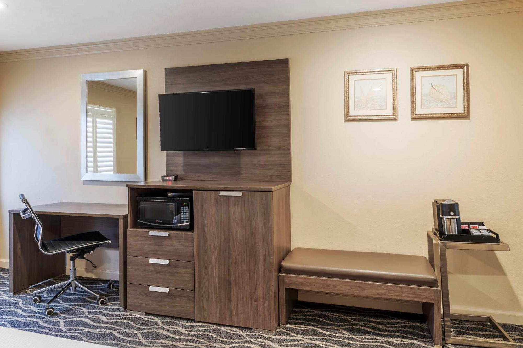 Best Western Plus Hill House Bakersfield Extérieur photo
