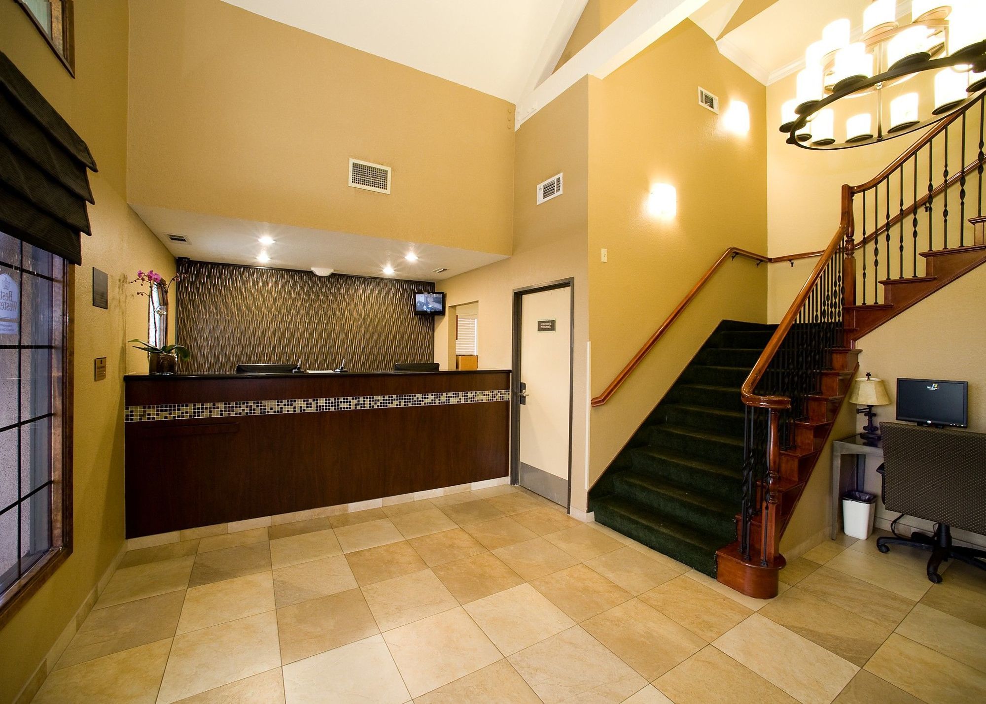 Best Western Plus Hill House Bakersfield Extérieur photo